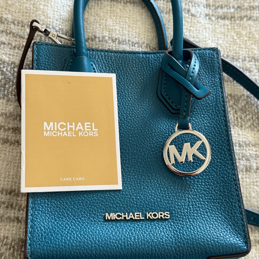 Michael Kors (Mercer) Blue Mini Bag Pebbled Leather